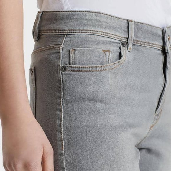 Marc Cain Grey jeans with straight legs  BNWT - Picture 3 of 12